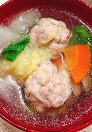 豬肉丸子湯(肉団子スープ) 的食譜成品照片