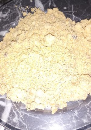 A picture of Sundheela(gond and atta halwa).