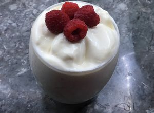 Una foto de Mousse de Limón súper fácil