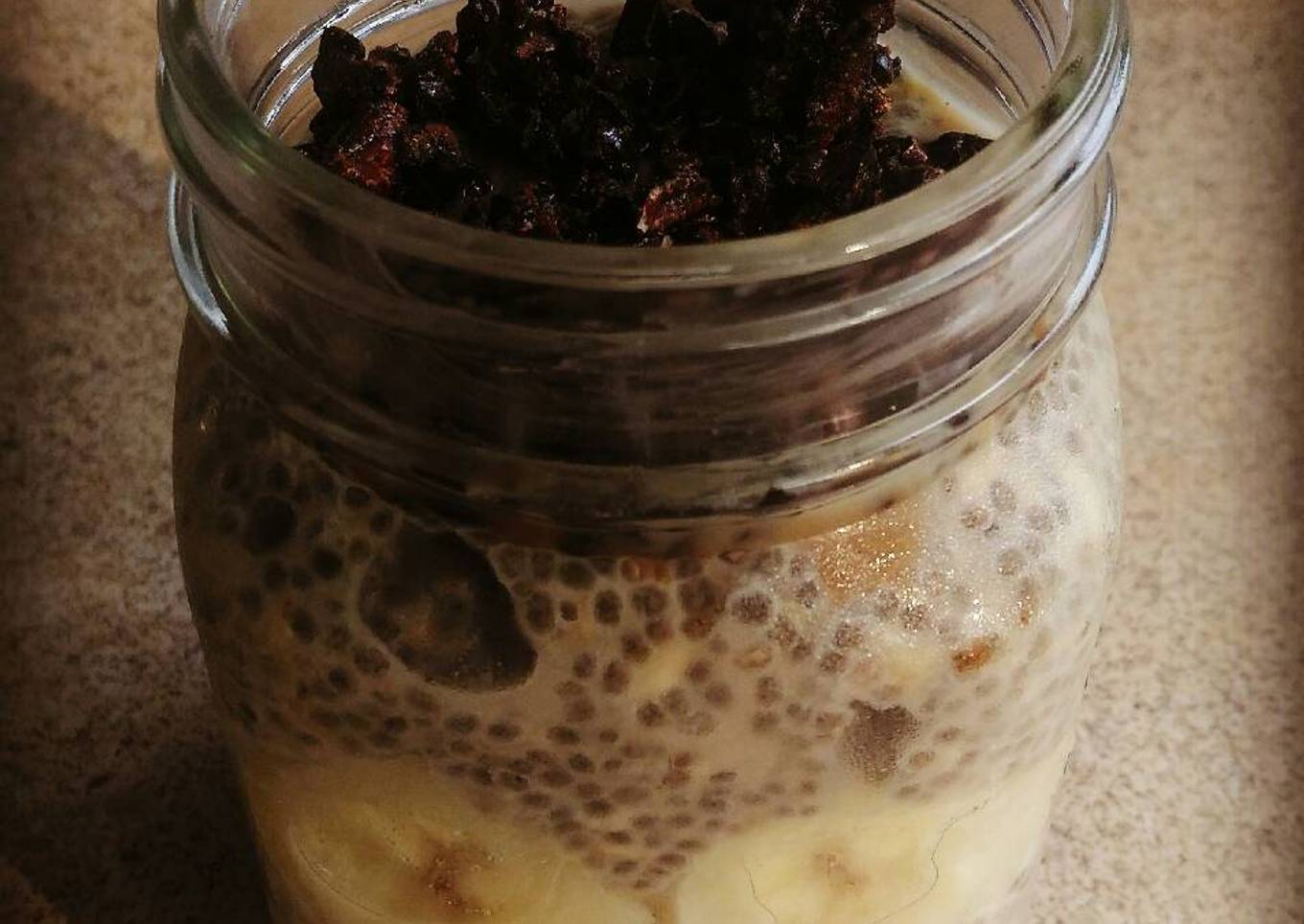 Chia Parfait (chia pudding)