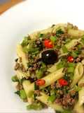 เพนเน่เนื้อสับผักบุ้ง