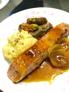 Foto resep Simple Salmon Steak