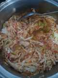 Tinga de pollo con col