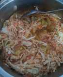 Tinga de pollo con col