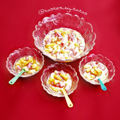 Fruit salad A picture of Fruit salad.