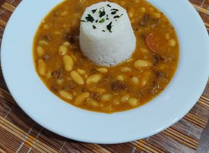 Una foto de Porotos Blancos👩🏻‍🍳