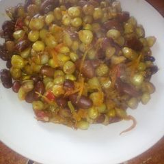 A picture of Githeri spice.