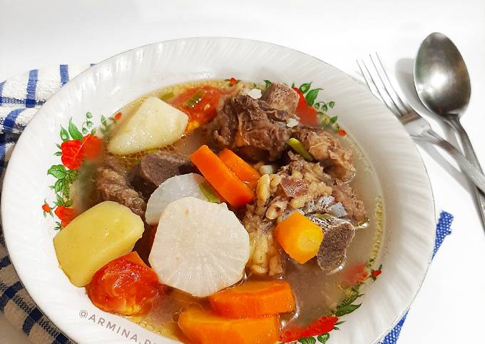 Sop Iga Sapi