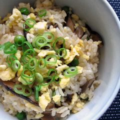 Dried Shiitake & Peas Mazegohan A picture of Dried Shiitake & Peas Mazegohan.