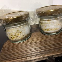 A picture of Osmanthus Sugar Syrup (糖桂花）.
