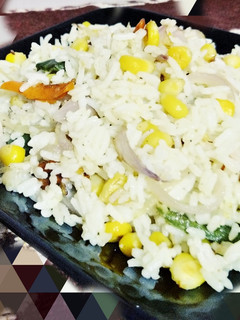 कॉर्न पुलाव (corn pulao recipe in marathi) रेसिपी चे मुख्य फोटो