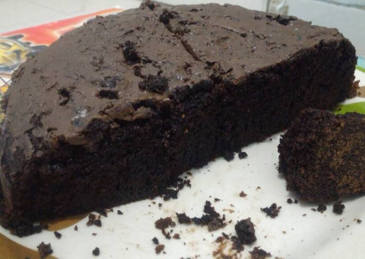 Steamed moist chocolale cake