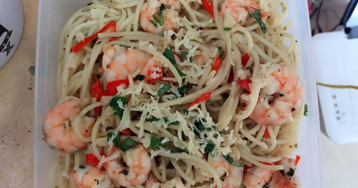 Resep Spaghetti aglio olio ala anak kost oleh Ms. Arini Cookpad
