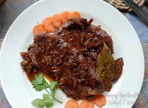 Gambar Beef Steak With BBQ Sauce