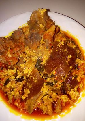 A picture of Lumpy Egusi soup.