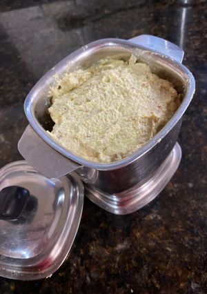Una foto de Queso crema vegano de girasol