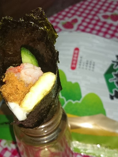 元本山幸福廚房…好吃鮮蝦手卷 的食譜成品照片