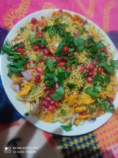 ભેળ (Bhel Recipe In Gujarati) રેસીપી મુખ્ય ફોટો
