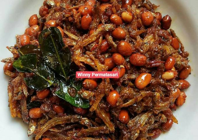 Sambal Goreng Teri Kacang