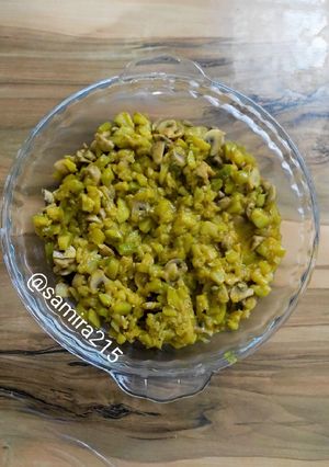 عکسی از دستور خوراک قارچ و کدو سه سوته 🥒