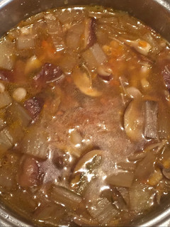 Una foto de Sopa de setas oriental