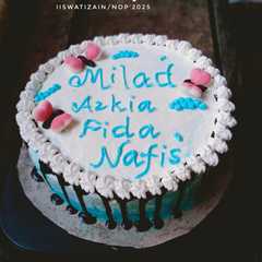 A picture of Kue Ultah Simple.