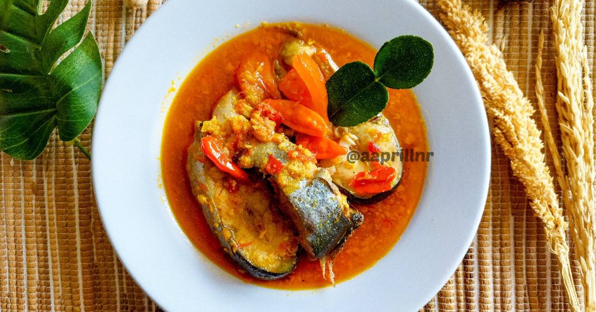 Resep Pindang Patin Khas Palembang Oleh Aprilia Rahma ️ - Cookpad