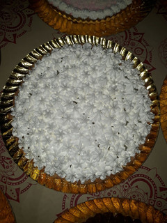 Una foto de Postre con vainillas/dulce y crema