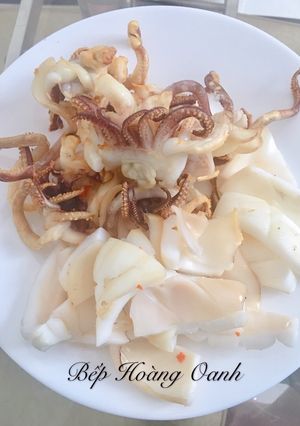 Hình của món Mực Nướng Muối Ớt.
