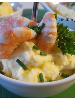 Una foto de Ensaladilla de patata -Hormigón malagueño-