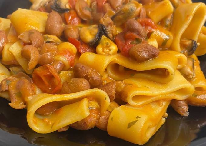 Pasta e fagioli con cozze