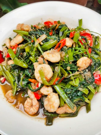 Cara Mudah Membuat Resep Cah kangkung udang saos tiram ala binsele yang Enak Banget Anti Ribet, Sempurna