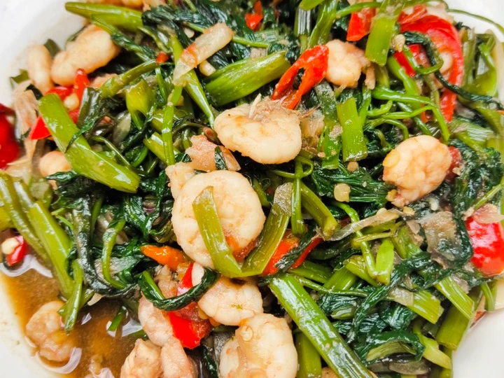 Cara Mudah Membuat Resep Cah kangkung udang saos tiram ala binsele yang Enak Banget Anti Ribet, Sempurna