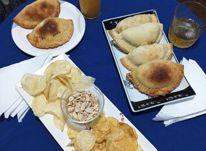 Una foto de Empanadas Mundialistas🇺🇾🩵