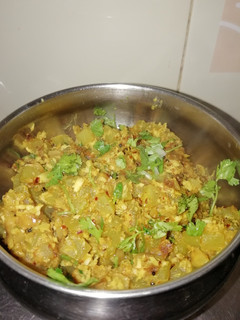 சுரைக்காய் பொரியல்(suraikkai poriyal recipe in tamil) செய்முறை முக்கிய புகைப்படம்