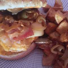 Una foto de Hamburguesa con huevo
