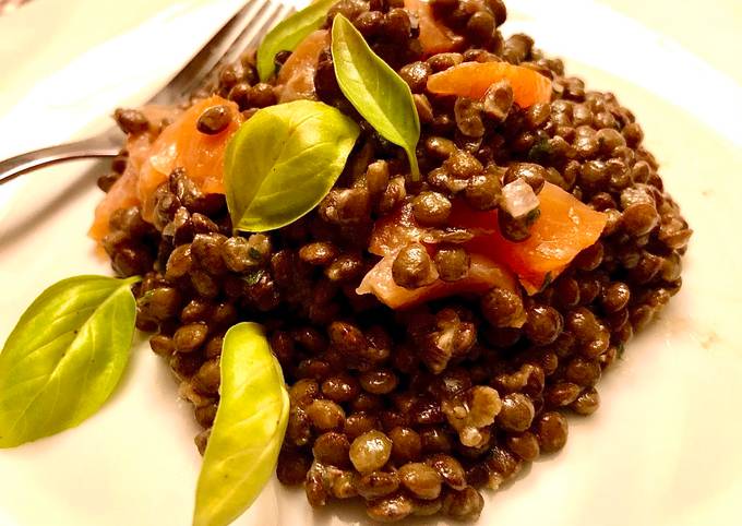 Salade de lentilles au saumon fumé