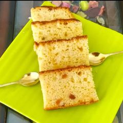 A picture of Suji Tutti-frutti cake.