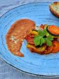 Ratatouille estiva con salsa romesco