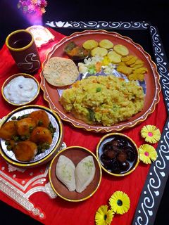 ভোগের খিচুড়ি (Bhoger khichuri recipe in bengali) রেসিপির প্রধান ছবি