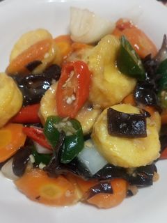 Foto resep Tumis tofu, wortel, jamur kuping
