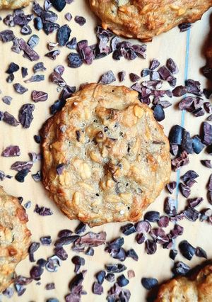 Una foto de Galletas de avena y banana con nibs de cacao 🥣 sin azúcares 🥚 sin edulcorantes 🥛 sin balanza