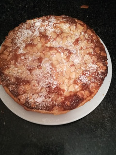 Foto principal de Tarta de hojaldre y crema de almendras