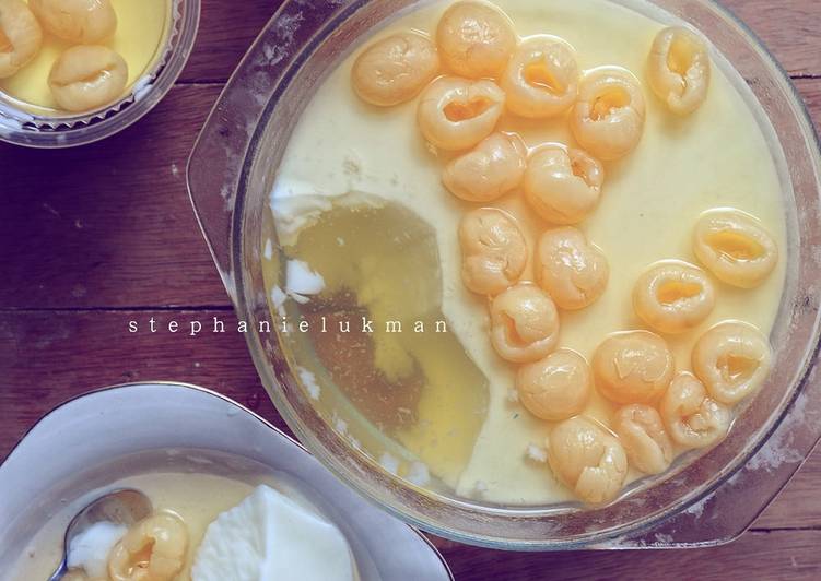 Puding Almond Longan