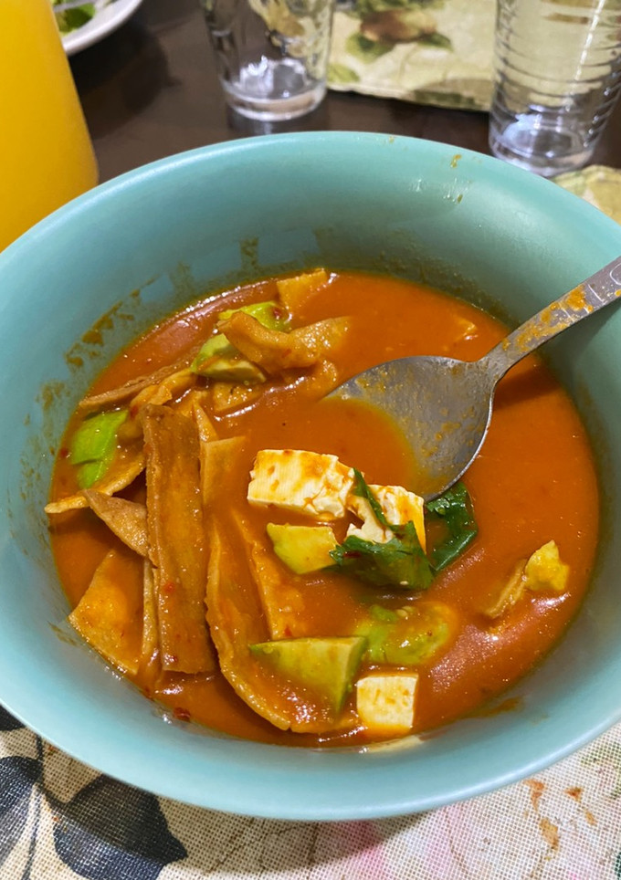 Una foto de Sopa de tortilla