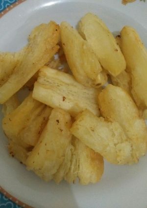 Foto resep Singkong goreng empuk,renyah dan merekah