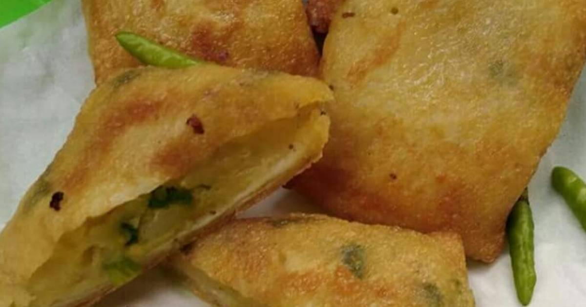 Resep Martabak Kentang Syantik Oleh Queen Mpa Cookpad