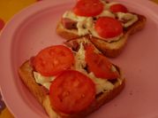 Una foto de mini pizzas sin horno