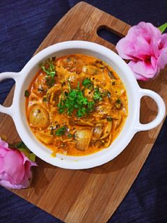 प्याज़ मलाई की सब्जी (pyaz malai ki sabzi recipe in Hindi) रेसिपी मुख्य फोटो