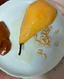 Peras con salsa toffee